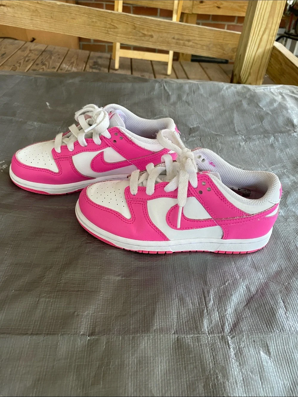 Kid Girls Nike Dunk Low Laser Fuchsia Pink and White Athletic Sneakers Size 13